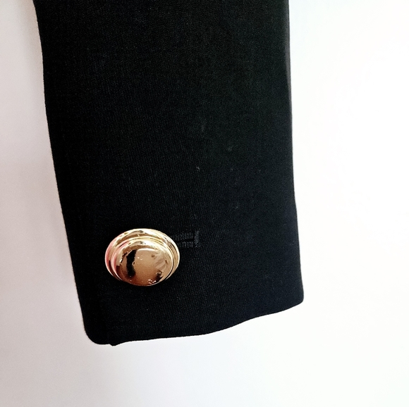 Wool Black and White Cropped Blazer - Picture 4 of 7